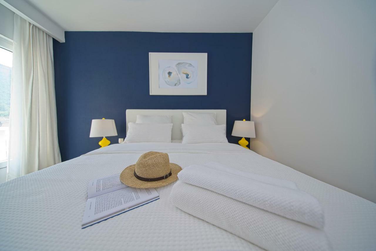 Oyster Paradise Blue Apartment Стон Екстериор снимка
