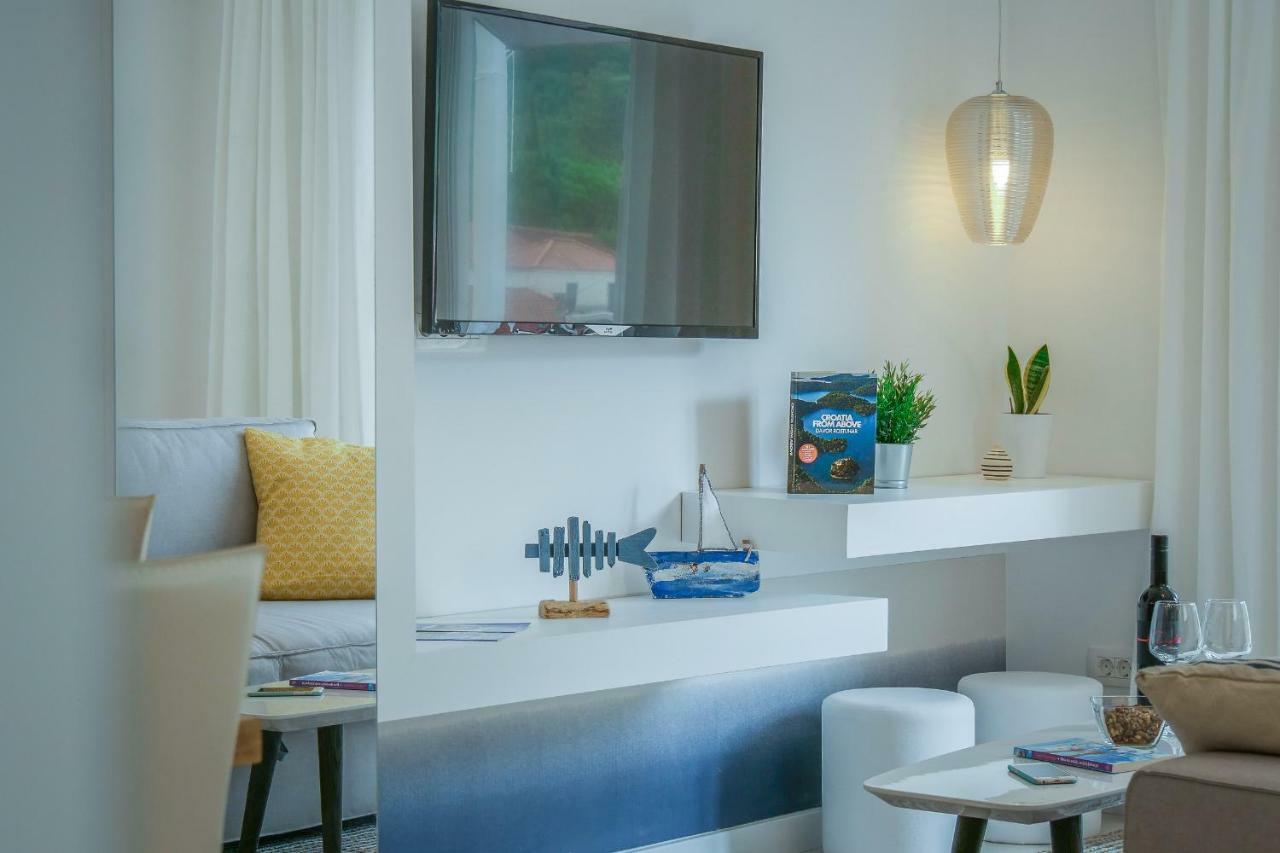 Oyster Paradise Blue Apartment Стон Екстериор снимка